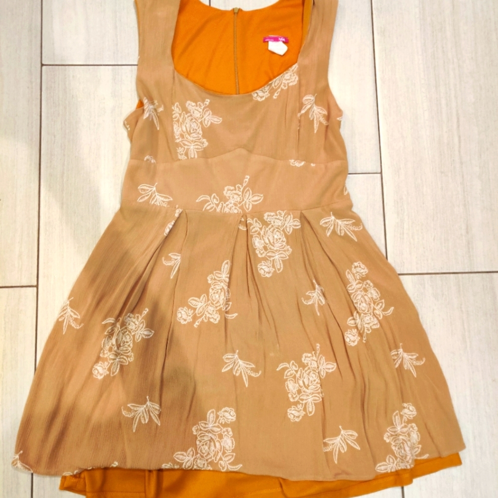 Ixia women's dress